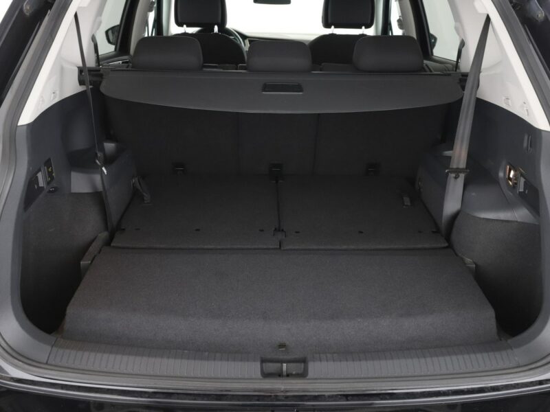 Volkswagen Tiguan GRATIS! Pakiet Serwisowy o wartości 700 zł! II (2016-2024)