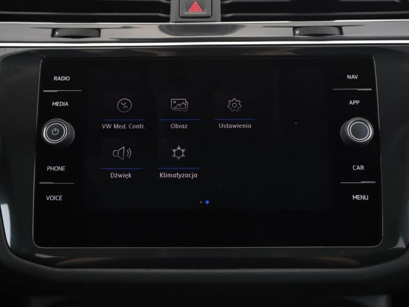 Volkswagen Tiguan GRATIS! Pakiet Serwisowy o wartości 700 zł! II (2016-2024)