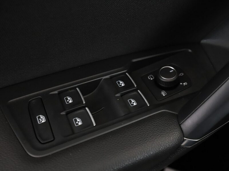 Volkswagen Tiguan GRATIS! Pakiet Serwisowy o wartości 700 zł! II (2016-2024)