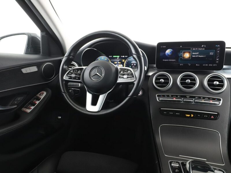 Mercedes C 300 FV23 C300de PHEV LIFT Avantgarde Navi Grzane Fotele Virtual Kamera LED W205 (2014-2021)