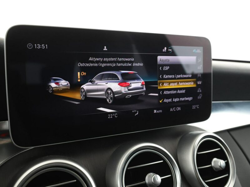 Mercedes C 300 FV23 C300de PHEV LIFT Avantgarde Navi Grzane Fotele Virtual Kamera LED W205 (2014-2021)