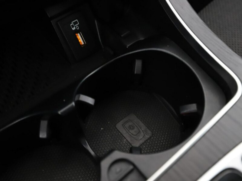Mercedes C 300 FV23 C300de PHEV LIFT Avantgarde Navi Grzane Fotele Virtual Kamera LED W205 (2014-2021)