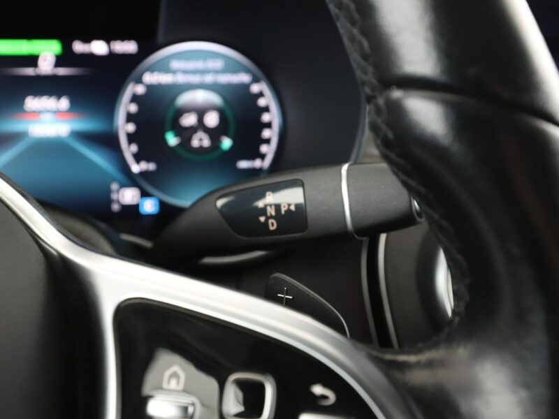 Mercedes C 300 FV23 C300de PHEV LIFT Avantgarde Navi Grzane Fotele Virtual Kamera LED W205 (2014-2021)