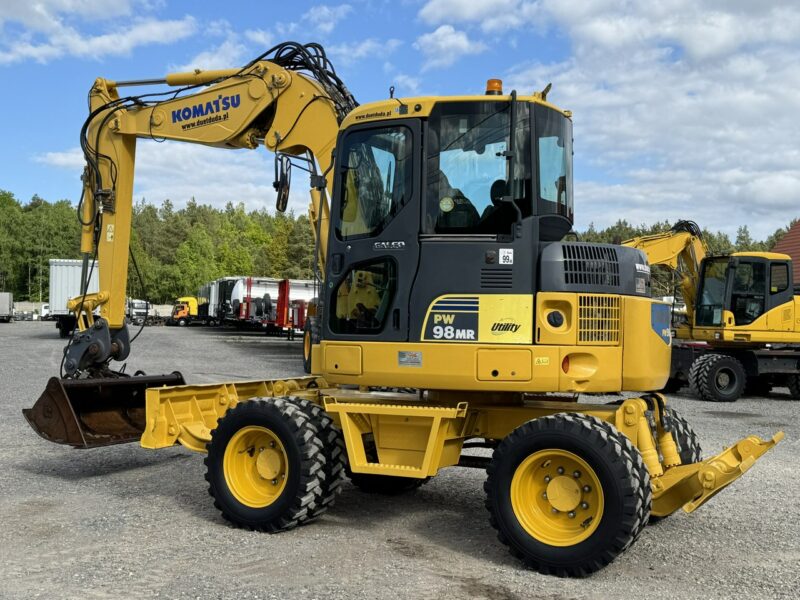 kołowa Komatsu PW 98 MR 8 Pług + Podpory 10ton Szybkozłącze Łyżka Skarpowa Uchylna Nowe Opony Świeżo Sprowadzona Super Stan !!!