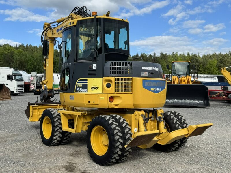 kołowa Komatsu PW 98 MR 8 Pług + Podpory 10ton Szybkozłącze Łyżka Skarpowa Uchylna Nowe Opony Świeżo Sprowadzona Super Stan !!!