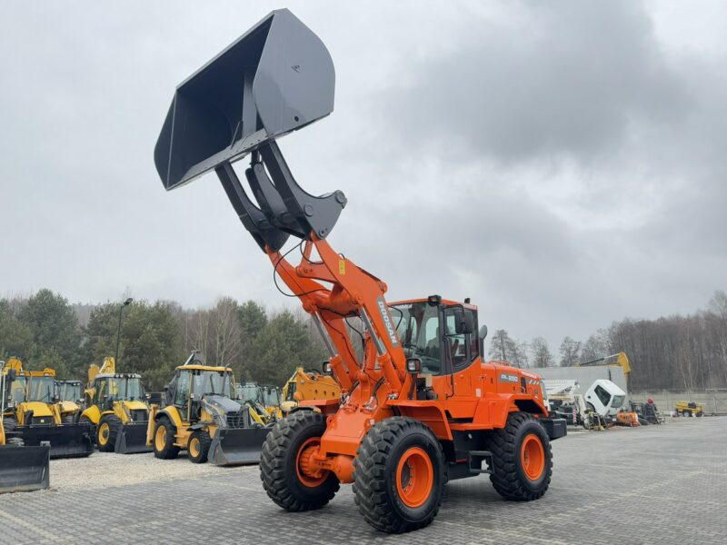 średnia kołowa Doosan DL250 14,5Ton Łyżka Wysokiego Wysypu !!! Zadbana Sprawna Super Stan