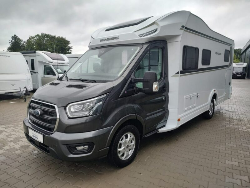 samochody kempingowe Weinsberg CaraSuite Ford 700 MEG 4-osobowa półintegra na nowym podwoziu Ford. Kraków!