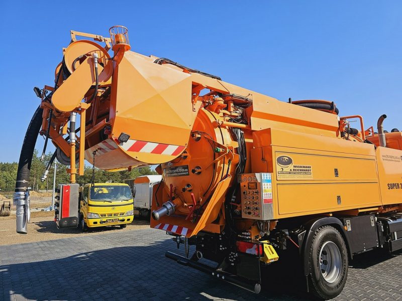 MAN Wiedemann SUPER 2000 4x2 WUKO RECYKLING do zbierania odpadów WUKO asenizacyjny separator beczka odpady czyszczenie kanalizacja