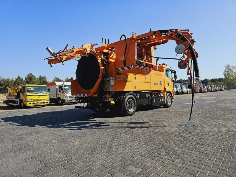 MAN Wiedemann SUPER 2000 4x2 WUKO RECYKLING do zbierania odpadów WUKO asenizacyjny separator beczka odpady czyszczenie kanalizacja