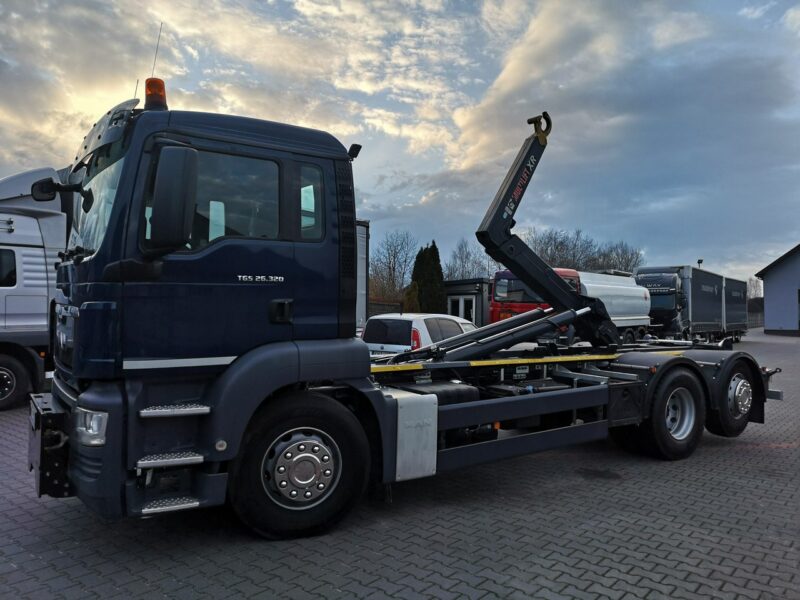 MAN TGS 26.320 Hakowiec Multilift 6x2 Oś Skrętna Tylko 216 Tys Km! Nowe Opony! Stan BARDZO DOBRY! Czołownica! Pojazd Specjalny!