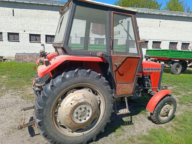 Ursus 3512