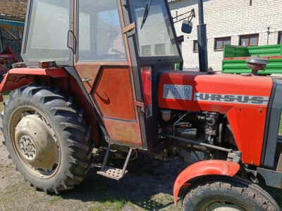 Ursus 3512