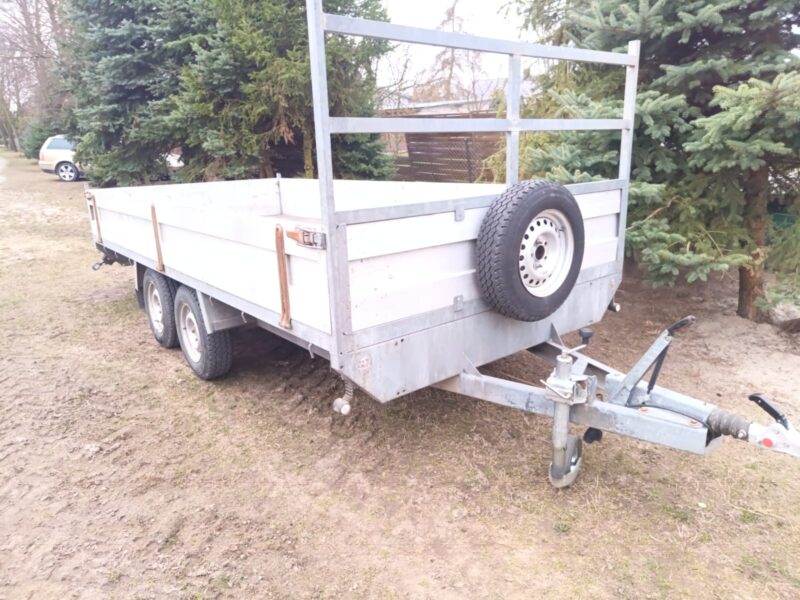 Przyczepa laweta 2700kg dmc
