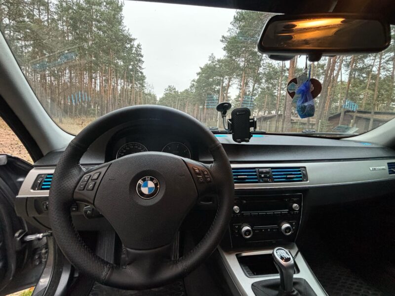 BMW e90