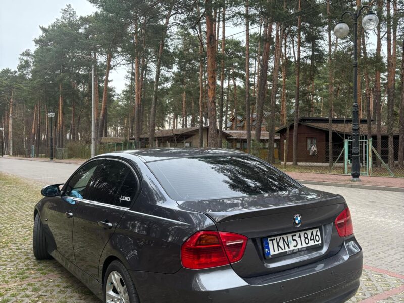 BMW e90