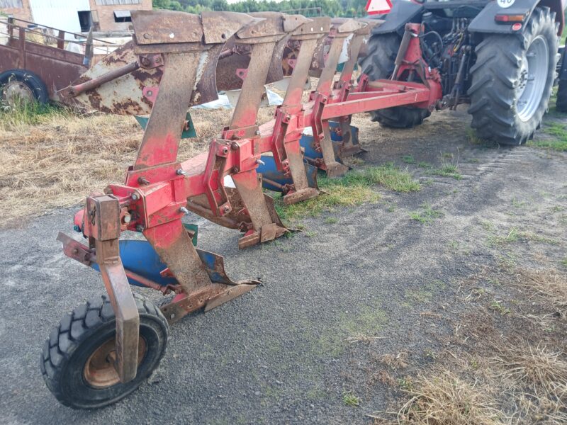 Pług obrotowy Naud 4 4+1 5 skib