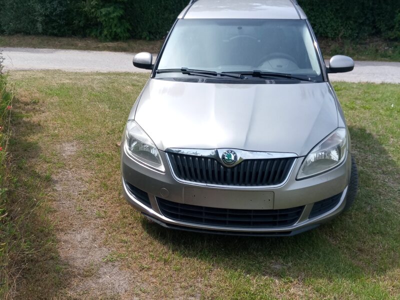 Skoda Roomster 1.2tsi 2013