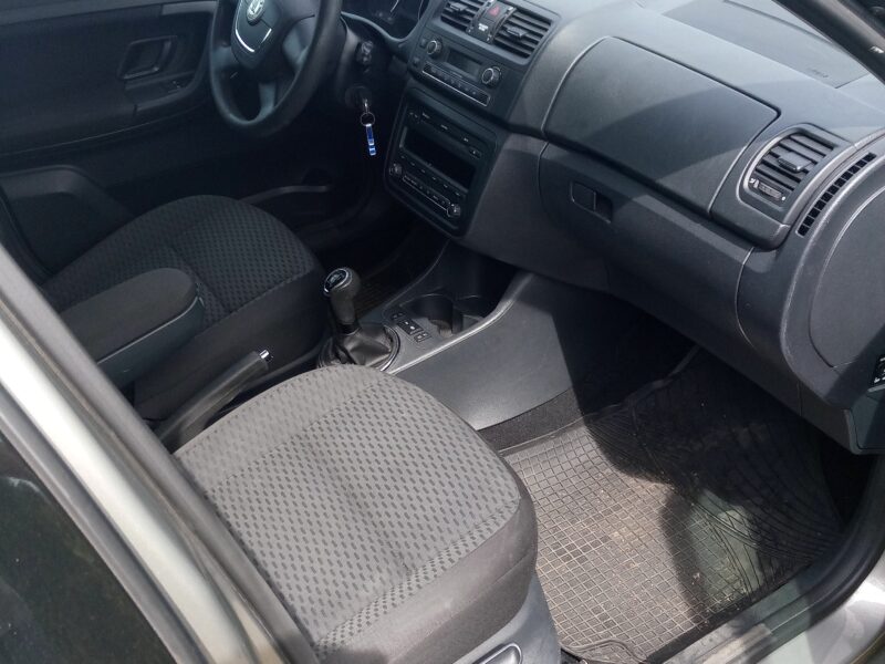 Skoda Roomster 1.2tsi 2013