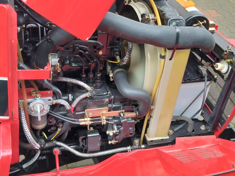 Traktorek 4x4 jak nowy Mitsubishi 20 km jak yanmar Kubota glebogryzarka John tur