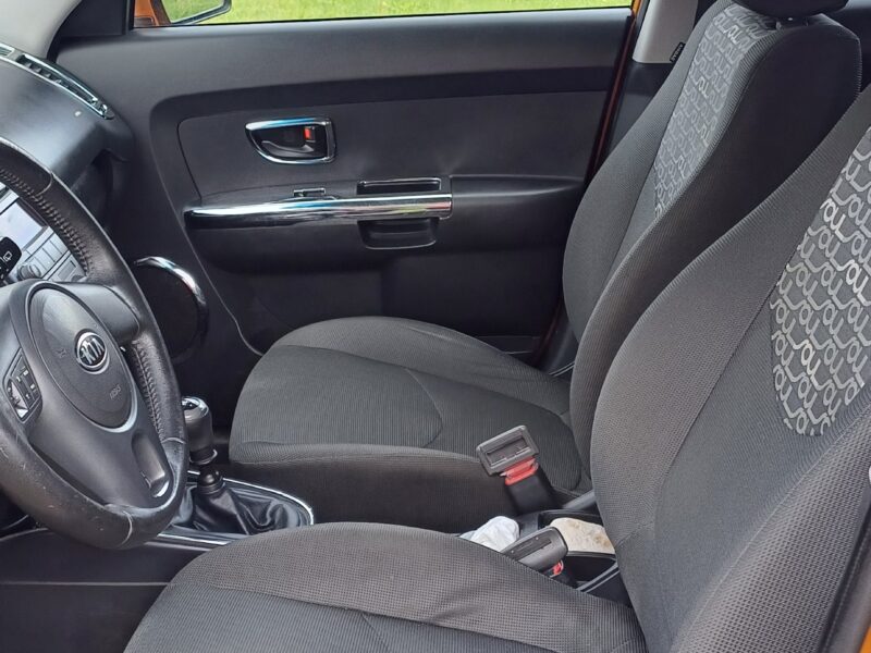 Sprzedam samochód KIA SOUL