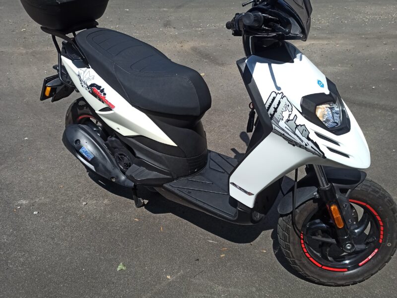 Piaggio New typhoon 125 4t