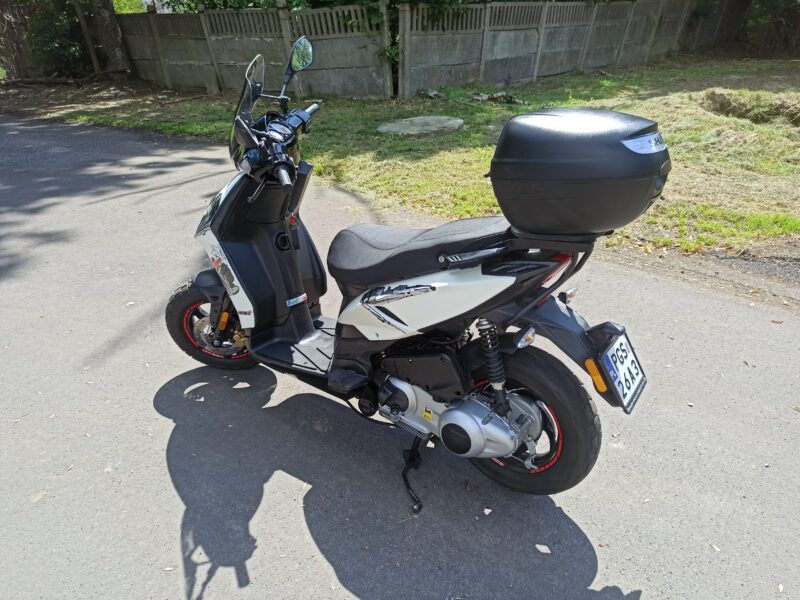 Piaggio New typhoon 125 4t
