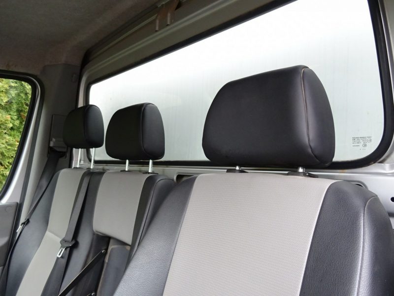 Volkswagen CRAFTER 2.0TDI 163KM 3 stronna wywrotka aluminiowa, 3 osobowa Volkswagen Crafter 2,0 TDI 163 km 3 stronna wywrotka Sprowadzona