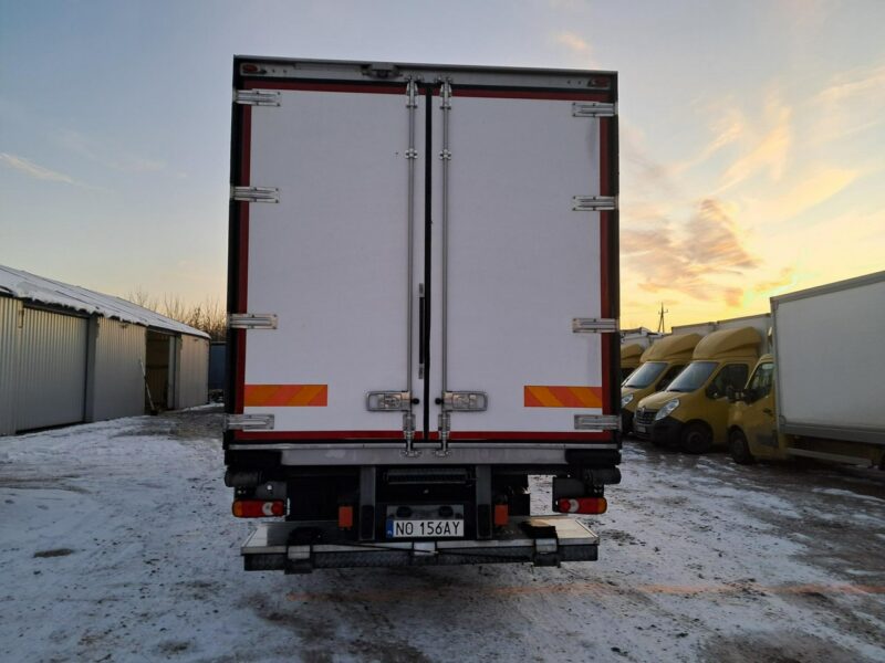 Renault 270 premium lander