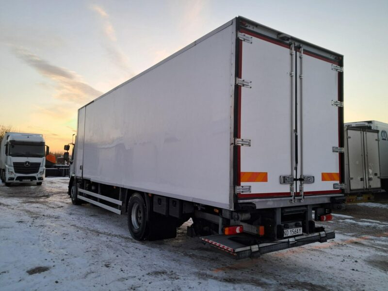 Renault 270 premium lander