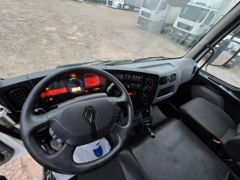 Renault d 16