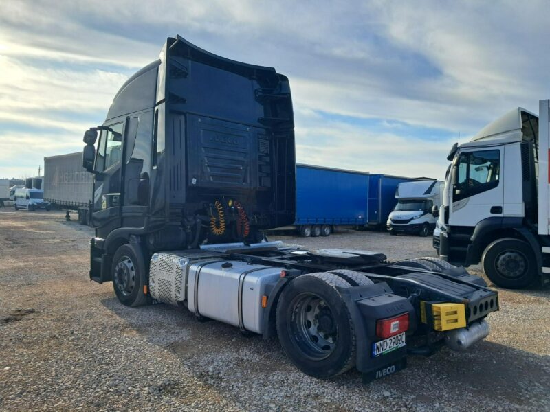 Iveco As440