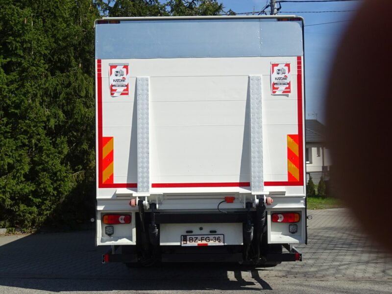 DAF LF 55.220 Euro 5 Kontener 20palet winda sprowadzony DAf LF 55.220 Euro 5 kontener 20 palet duża winda klapa Piękny, sprow