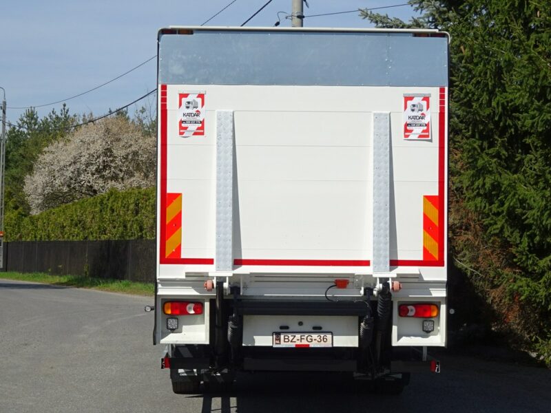 DAF LF 55.220 Euro 5 Kontener 20palet winda sprowadzony DAf LF 55.220 Euro 5 kontener 20 palet duża winda klapa Piękny, sprow