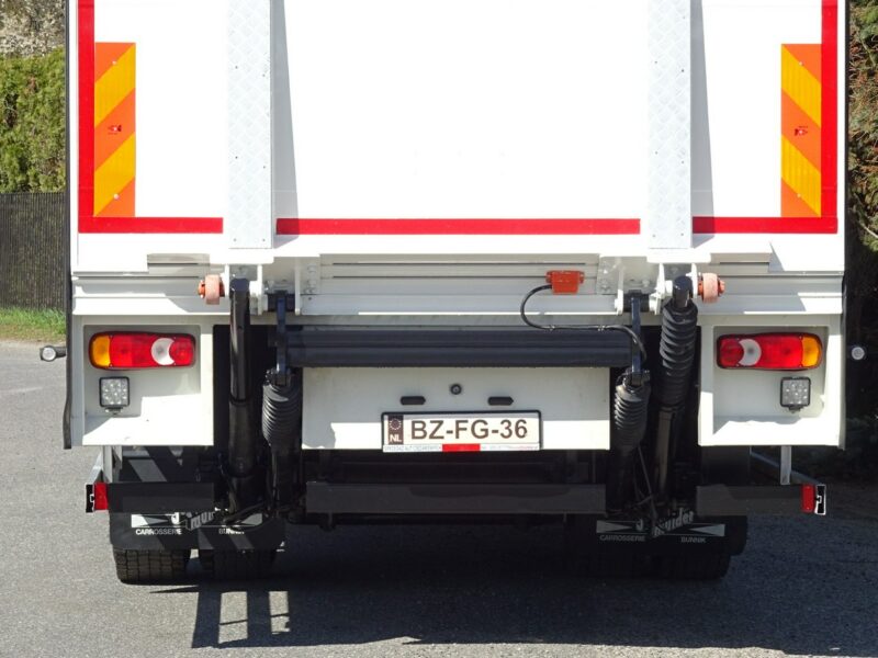 DAF LF 55.220 Euro 5 Kontener 20palet winda sprowadzony DAf LF 55.220 Euro 5 kontener 20 palet duża winda klapa Piękny, sprow