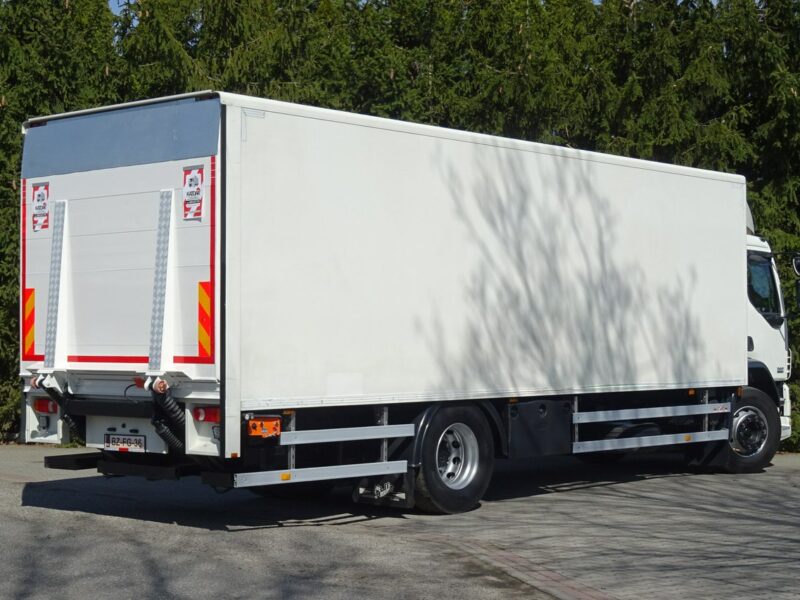 DAF LF 55.220 Euro 5 Kontener 20palet winda sprowadzony DAf LF 55.220 Euro 5 kontener 20 palet duża winda klapa Piękny, sprow