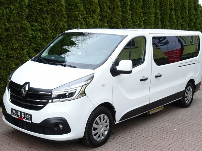 Renault TRAFIC L2H1 2.0dci 150km,9 osobowy Tylko 134000km! jak nowy ! Renault Trafic L2H1 tylko 134tys.km! 2.0dci AUTOMAT, 150Km, Sprowadzon