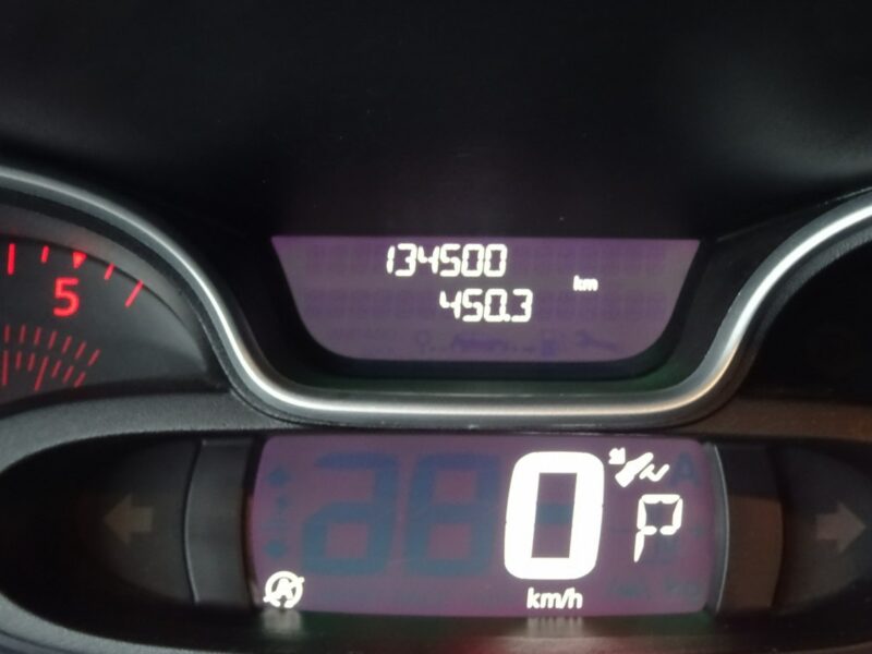 Renault TRAFIC L2H1 2.0dci 150km,9 osobowy Tylko 134000km! jak nowy ! Renault Trafic L2H1 tylko 134tys.km! 2.0dci AUTOMAT, 150Km, Sprowadzon