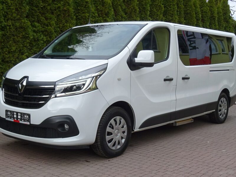 Renault TRAFIC L2H1 2.0dci 150km,9 osobowy Tylko 134000km! jak nowy ! Renault Trafic L2H1 tylko 134tys.km! 2.0dci AUTOMAT, 150Km, Sprowadzon