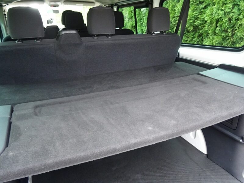 Renault TRAFIC L2H1 2.0dci 150km,9 osobowy Tylko 134000km! jak nowy ! Renault Trafic L2H1 tylko 134tys.km! 2.0dci AUTOMAT, 150Km, Sprowadzon