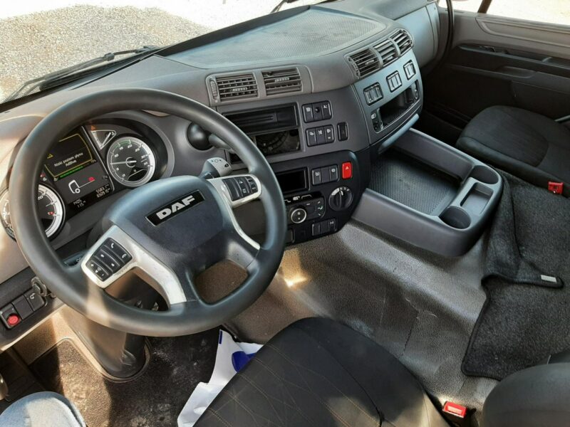 DAF Cf