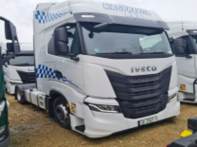 Iveco as440st