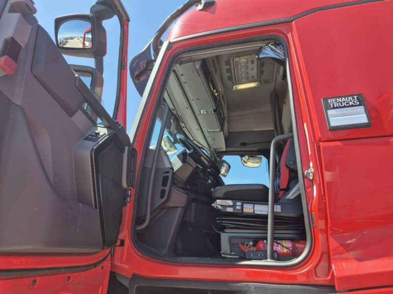 Renault T520