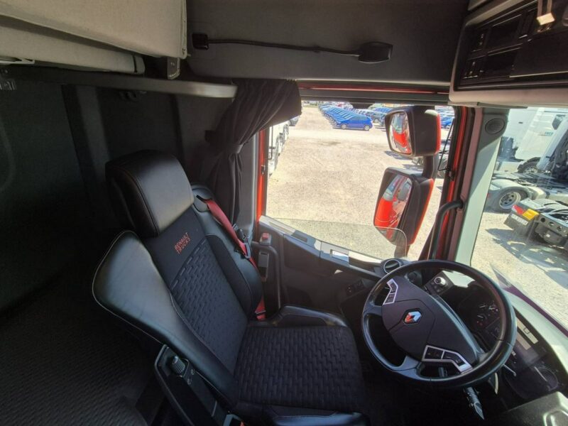 Renault T520