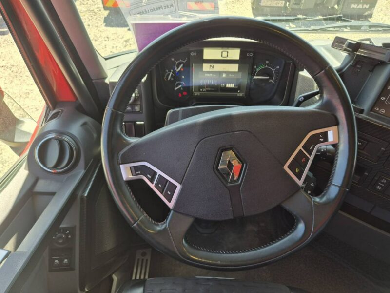 Renault T520