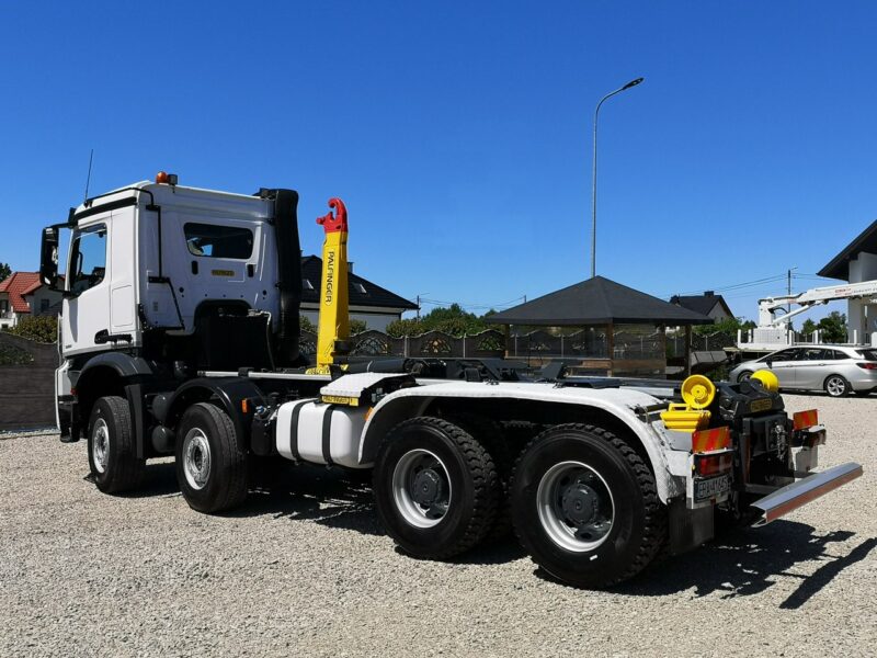 Mercedes Arocs 3251 Hakowiec 8x4 Palfinger Manual Euro 6 Niski Przebieg! Na Resorach! Wzmacniania Rama! Zawieszenie Budowlane! Aktualne Dozory!
