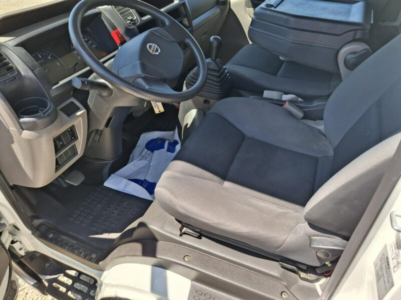 Nissan cabstar