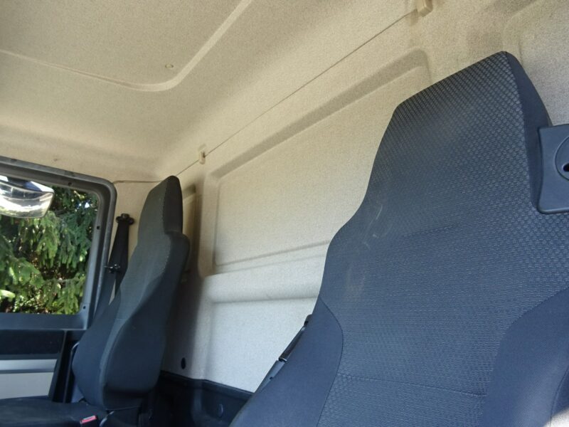MAN TGL 12.220 Euro 6 Kontener 19 pal winda ocynk tylko 429 tys.km! MAN TGL 12.220 Euro 6 kontener z windą Sprowadzony, poduszki klima