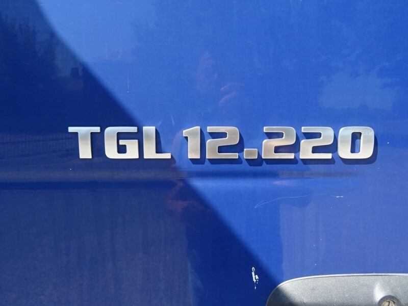 MAN TGL 12.220 Euro 6 Kontener 19 pal winda ocynk tylko 429 tys.km! MAN TGL 12.220 Euro 6 kontener z windą Sprowadzony, poduszki klima