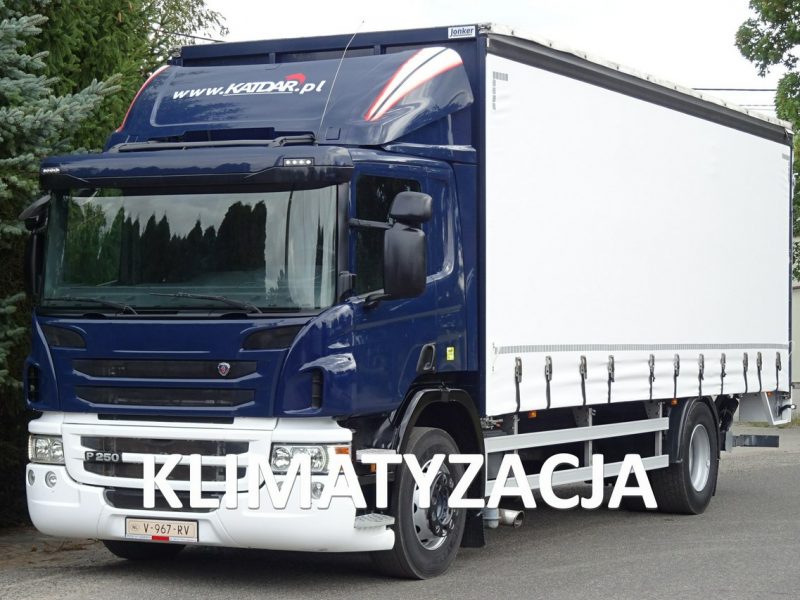Scania P250 Euro 6 Firanka winda klapa poduszki sprowadzony Scania P 250 Euro 6 firanka winda klapa przebieg udokumentowany Sprowa