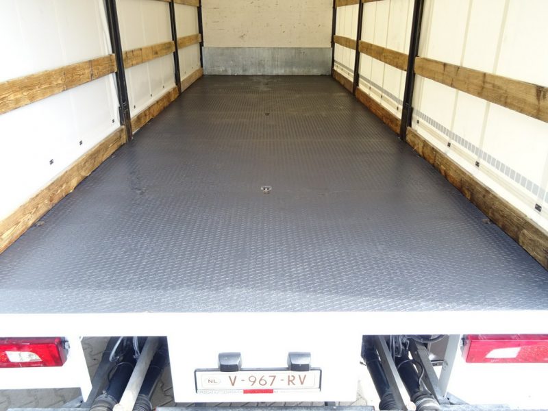 Scania P250 Euro 6 Firanka winda klapa poduszki sprowadzony Scania P 250 Euro 6 firanka winda klapa przebieg udokumentowany Sprowa